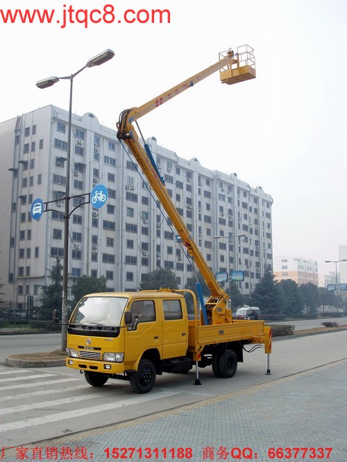 談到今年湖北江南升降車的整體出口情況,劉總表示,1-9月湖北江南升降車出口量在2800輛左右,出口金額達(dá)到1.58億元。
