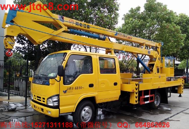 慶鈴18米高空作業(yè)車(國四)采用慶鈴底盤加裝上裝部分而成;液壓式三節(jié)折疊臂,最大作業(yè)高度18米,作業(yè)輻度5.7米; 采用國產(chǎn)、進(jìn)口換向閥及液壓油缸,換向平穩(wěn),操作靈活方便;隨車安裝四個液壓支腿,以保證整車在操作時的穩(wěn)定性與安全性;支腿與工作臂互鎖,安全可靠,防止誤操作過位.