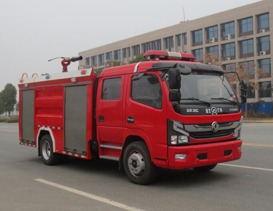 東風大多利卡水罐消防車(5噸)