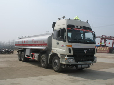 北汽歐曼后八輪雙橋運油車